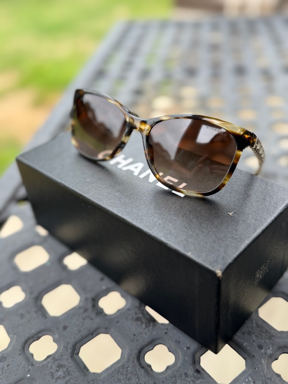 CHANEL Tortoise and Gold Chain Sunglasses with Brown Lenses - Picture 7 of 9